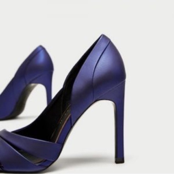 ZARA ASYMMETRIC HIGH HEEL COURT SHOES BRAND NEW WTH TAGS AND BOX US 7.5 BLUE - Picture 3 of 4